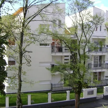 Apartment Mandy *